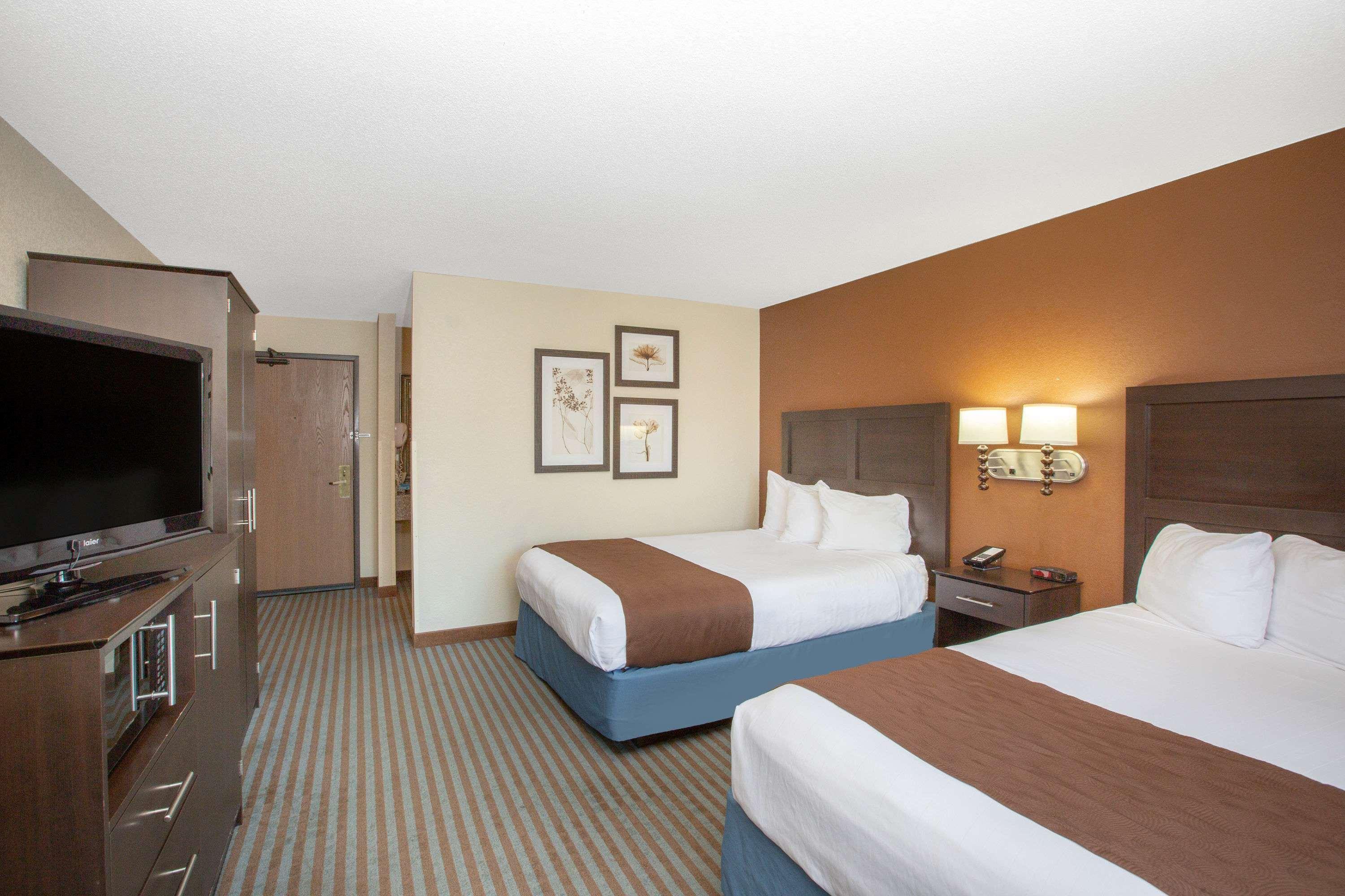 Americinn By Wyndham Lincoln North Eksteriør billede