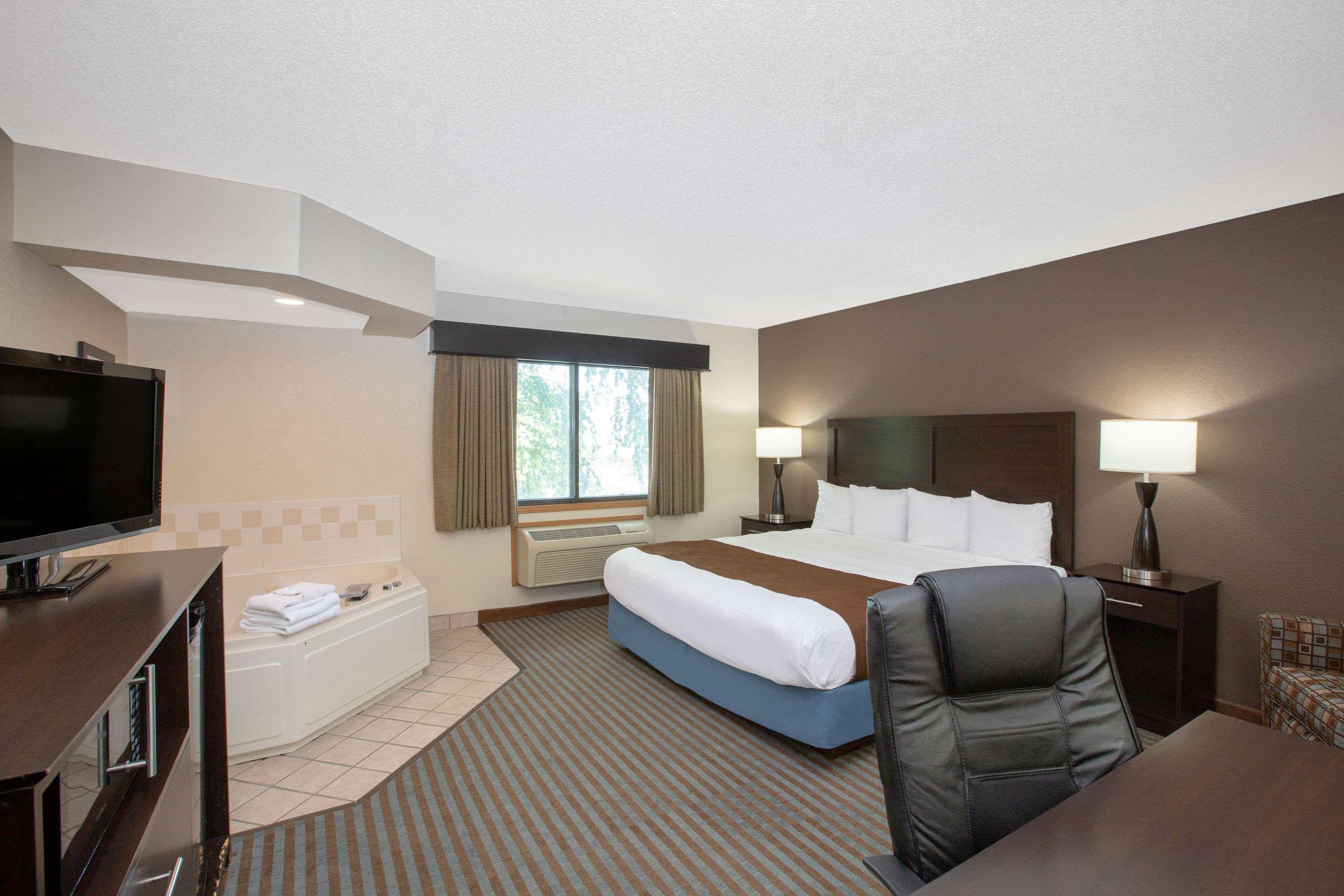 Americinn By Wyndham Lincoln North Eksteriør billede