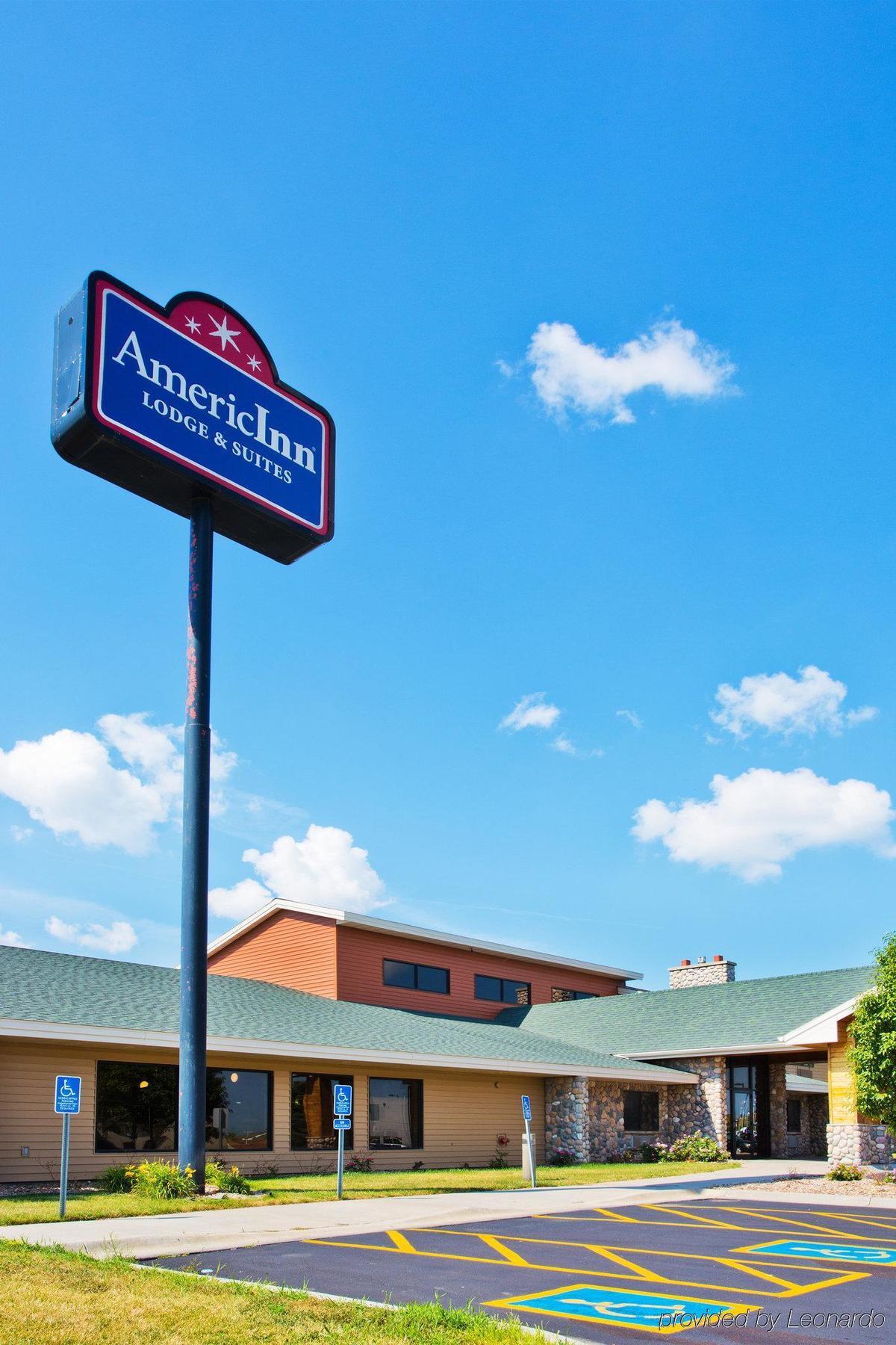 Americinn By Wyndham Lincoln North Eksteriør billede