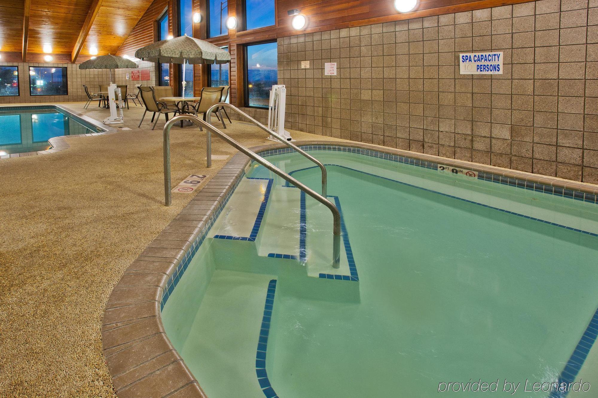 Americinn By Wyndham Lincoln North Eksteriør billede